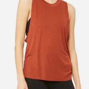 Women's Sleeveless Rust Top